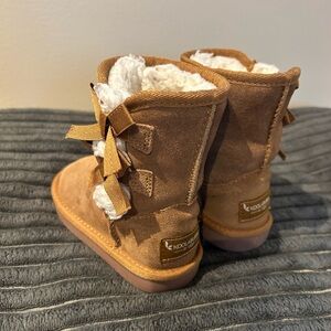 Toddler Koolaburra by UGG Boots with Bows